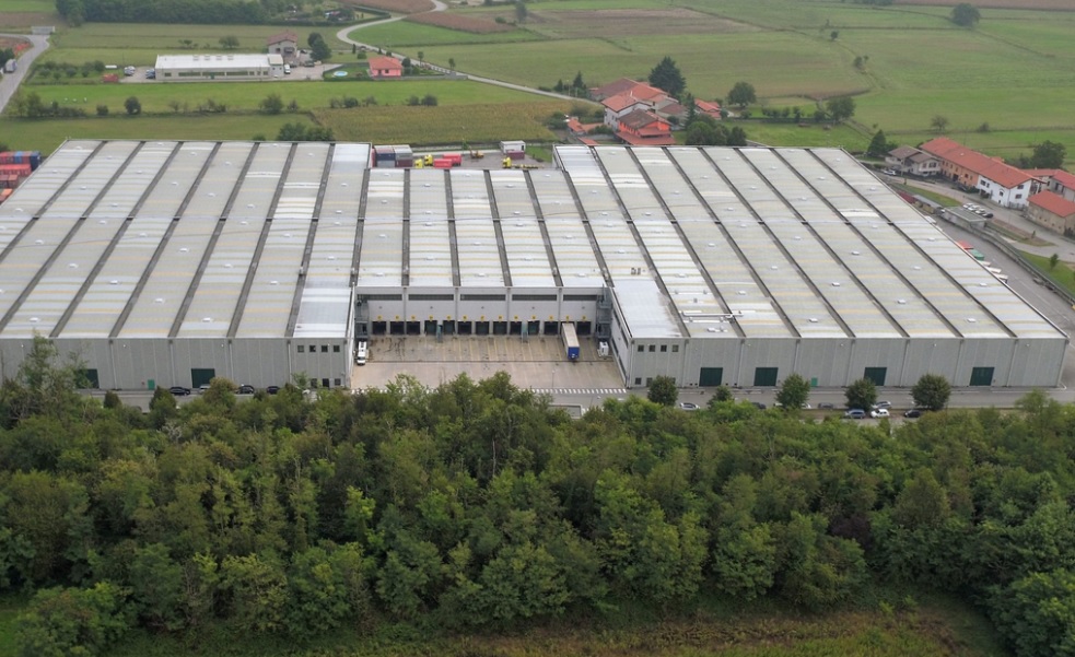 Η Kryalos SGR πούλησε χαρτοφυλάκιο logistics στην Hines 